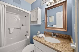 1401 E Beach Dr, Galveston, TX 77550 - Photo 16