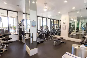 1401 E Beach Dr, Galveston, TX 77550 - Photo 20
