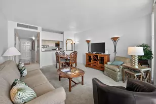1401 E Beach Dr, Galveston, TX 77550 - Photo 6