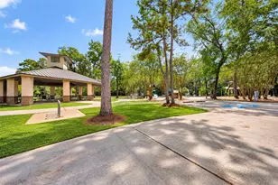 127 N Hawthorne Hollow Cir, The Woodlands, TX 77384 - Photo 40