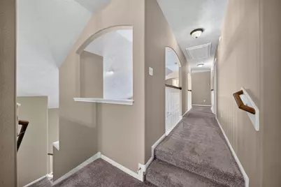 127 N Hawthorne Hollow Circle, The Woodlands, TX 77384 - Photo 24