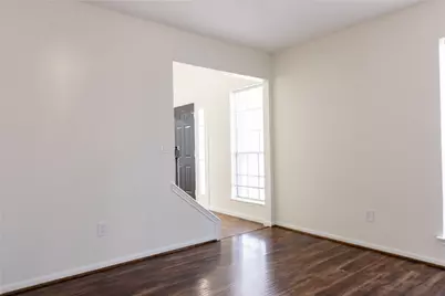 22 Cottage Grove Place, The Woodlands, TX 77381 - Photo 8