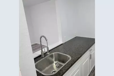 4525 Weaver #19, Houston, TX 77016 - Photo 8