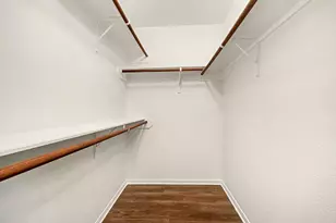 10227 W Rolleston Ln, Houston, TX 77034 - Photo 18