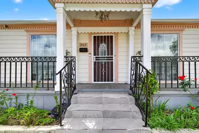 7404 Erath Street, Houston, TX 77023 - Photo 2