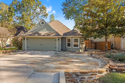 22 Shady Oak Lane, Conroe, TX 77304 - Photo 2