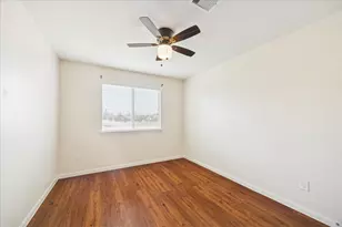 15419 Bammel Oaks Ct, Houston, TX 77014 - Photo 10