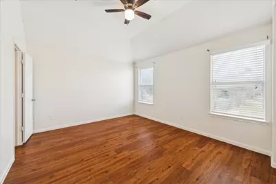 15419 Bammel Oaks Court, Houston, TX 77014 - Photo 4