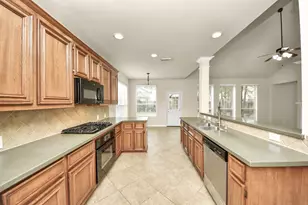 28306 Peper Hollow Ln, Spring, TX 77386 - Photo 16