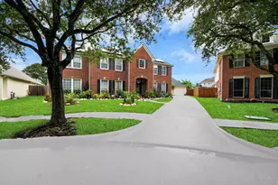 1155 Rustling Wind Ln, League City, TX 77573 - Photo 2