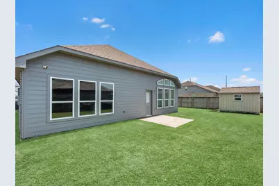 8707 W Crescent Lake Circle, Baytown, TX 77521 - Photo 30