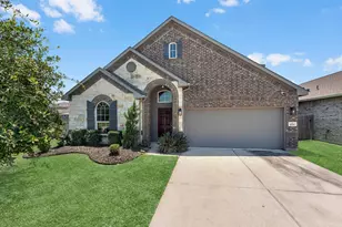 8707 W Cres Lake Cir, Baytown, TX 77521 - Photo 32