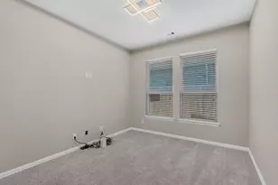 8707 W Cres Lake Cir, Baytown, TX 77521 - Photo 22