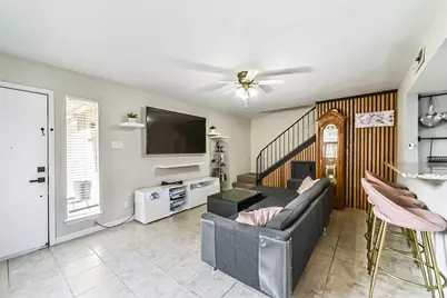 5634 Birchmont Drive #C, Houston, TX 77091 - Photo 14