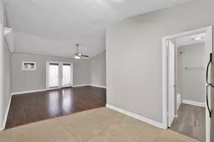 931 W Cavalcade St, Houston, TX 77009 - Photo 18