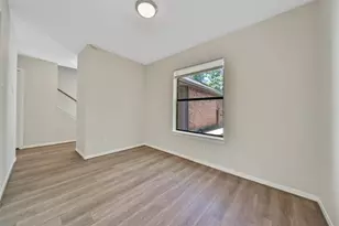 24 W Willowwood Ct, Spring, TX 77381 - Photo 12
