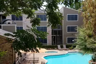 10250 Lands End Dr, Houston, TX 77099 - Photo 22