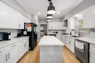 5338 Holly View Dr, Houston, TX 77091 - Photo 8