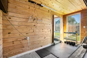 5338 Holly View Dr, Houston, TX 77091 - Photo 38