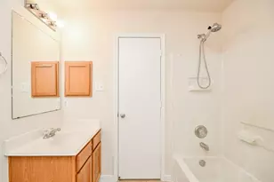 19319 Jordans Landing Ln, Richmond, TX 77407 - Photo 20