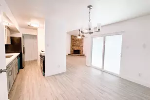 12524 Pebblestone St, Houston, TX 77072 - Photo 2