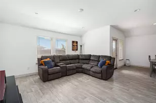 8219 Molasses Wy, Rosharon, TX 77583 - Photo 6