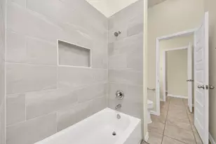 12906 Millstream Bend Ln, Tomball, TX 77377 - Photo 34