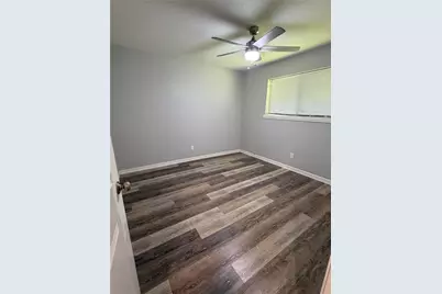 2418 Tinechester Drive, Houston, TX 77339 - Photo 16