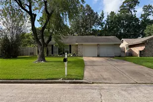 2418 Tinechester Dr, Houston, TX 77339 - Photo 2