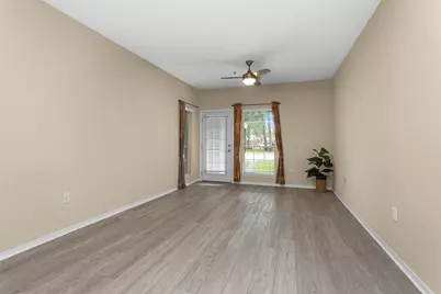 2815 Kings Crossing Drive #102, Houston, TX 77345 - Photo 14