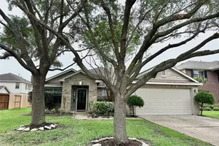 2211 Winding Hollow Dr, Katy, TX 77450 - Photo 32