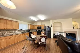 2211 Winding Hollow Dr, Katy, TX 77450 - Photo 12