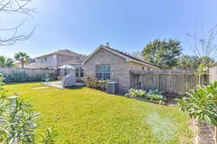 2211 Winding Hollow Dr, Katy, TX 77450 - Photo 28