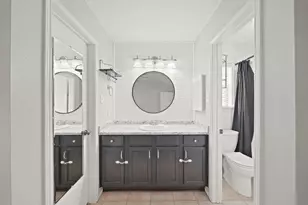 1325 Canyon Springs Dr, La Porte, TX 77571 - Photo 14