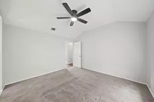 1325 Canyon Springs Dr, La Porte, TX 77571 - Photo 20