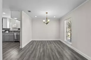 15514 Diana Ln, Houston, TX 77062 - Photo 4