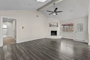 15514 Diana Ln, Houston, TX 77062 - Photo 8