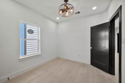 3615 Dreyfus Street, Houston, TX 77021 - Photo 12