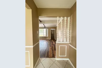 3800 Kingsway Drive, Baytown, TX 77521 - Photo 4
