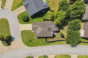 3907 Bridgeberry Ct, College Station, TX 77845 - Photo 18