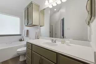 3907 Bridgeberry Ct, College Station, TX 77845 - Photo 12