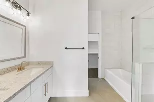 4818 Paula St, Houston, TX 77033 - Photo 8