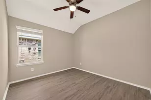 18361 Timbermill Ln, New Caney, TX 77357 - Photo 20