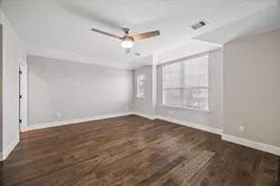 4719 Glen Isle Dr, Houston, TX 77009 - Photo 26