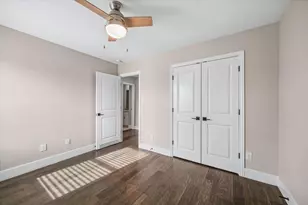 4719 Glen Isle Dr, Houston, TX 77009 - Photo 34