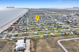 857 Wommack, Crystal Beach, TX 77650 - Photo 2