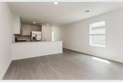 1717 Lofty Cedar Court, Conroe, TX 77301 - Photo 6