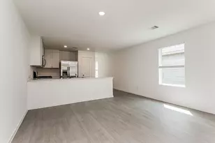 1717 Lofty Cedar Ct, Conroe, TX 77301 - Photo 6