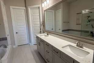 4110 Peaceful Pines Ln, Houston, TX 77080 - Photo 16