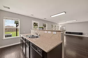 18302 Walden Gate Ln, Cypress, TX 77433 - Photo 22